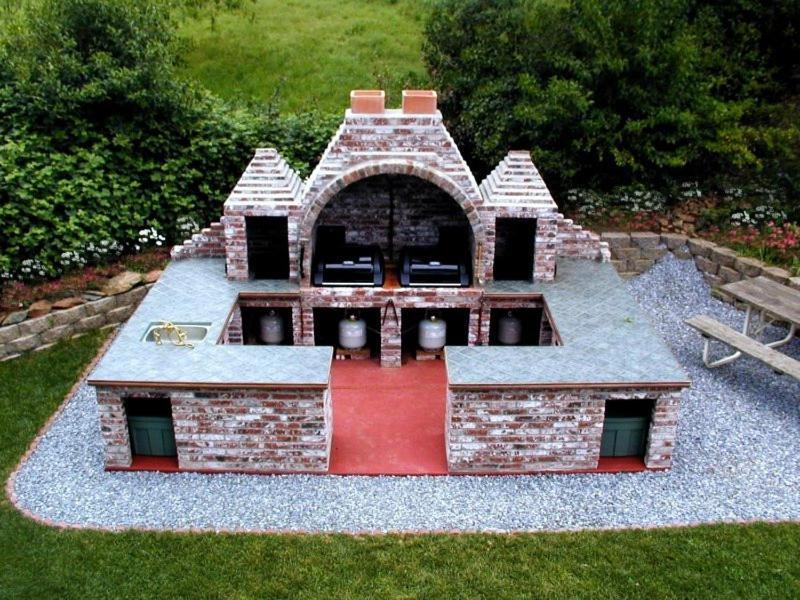 Robin'S Nest Bed & Breakfast San Andreas Exterior photo
